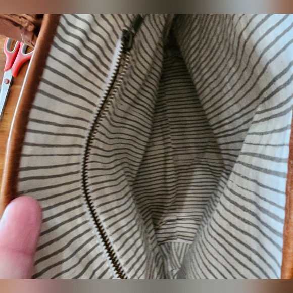 Woven tapestry & leather purse - Picture 4 of 5